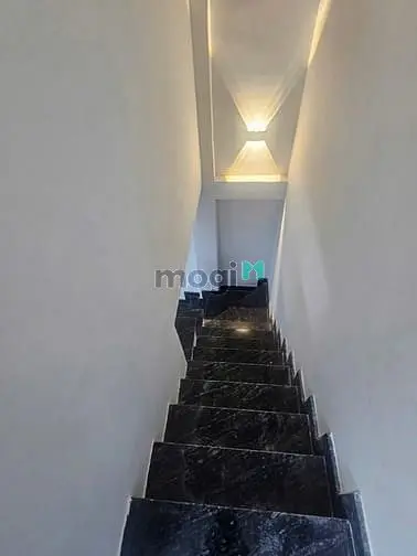 Bán Nhà Ngay Nhà Thờ Tân Hương Sổ Vuông 33M2 Hẽm Trước Nhà 6