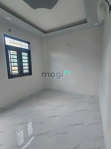 Bán Nhà Ngay Nhà Thờ Tân Hương Sổ Vuông 33M2 Hẽm Trước Nhà 6
