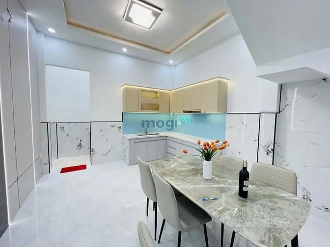 Bán Căn Nhà Đẹp 60M2 2 Tầng 4 Tỷ 850 Huỳnh Thị Hai, Gần Chợ Hạt Điều,