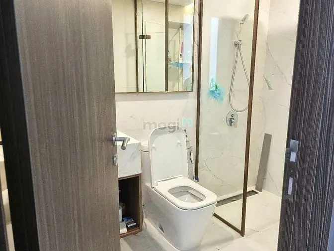 Cho Thuê Căn Hộ Midtown, M8 Tầng Cao 80M2 – 2 Phòng Ngủ -2Wc-