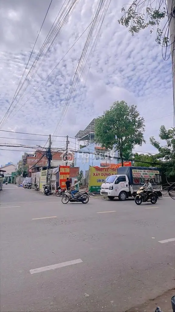 Bán Nền Tặng Showrom Góc 2 Mặt Tiền Đường Nguyễn Đệ