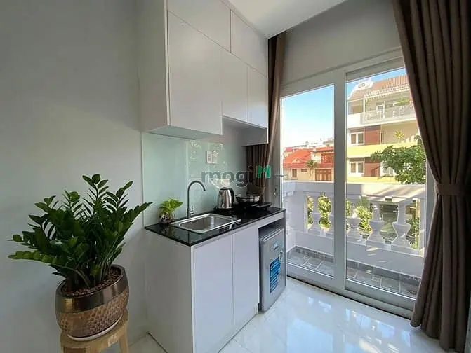 Phòng Mới Thoáng Đẹp Cmt8 Gần Hòa Hưng Full Tiện Nghi Giá 4.8 Triệu