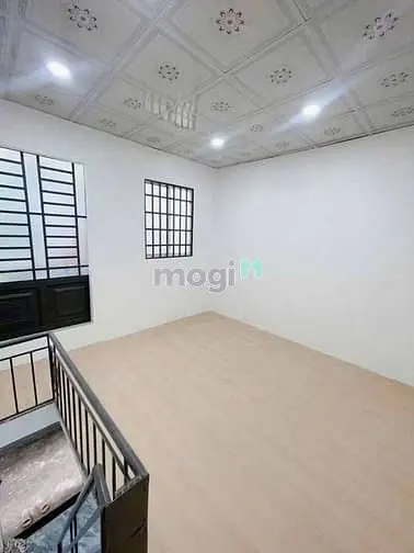 Cho Thuê Nhà 2/ Tl31 ,Q12 _Dt:4X4M Trệt Lầu 1Pn,1Wc 3Tr