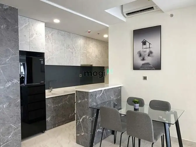 Cho Thuê Căn Hộ Midtown Phú Mỹ Hưng. Tòa M7. Nhà Đẹp, 80M2-2Pn