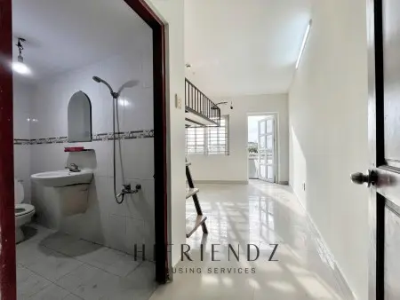 Cho Thuê Phòng Trọ Giá Rẻ - Có Gác - Máy Lạnh Ngay Mặt Tiền Bình Long, Tân Phú