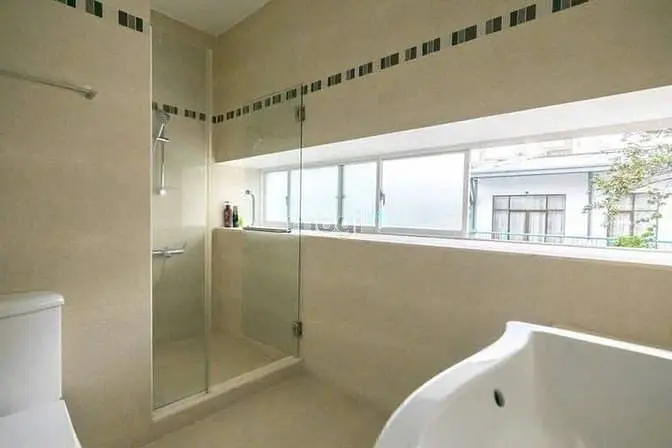 Căn Hộ 1Pn Tách Bếp, Ban Công Gần . Ngay Ngã 7 Lý Thái Tổ , Lê Hồng Ph