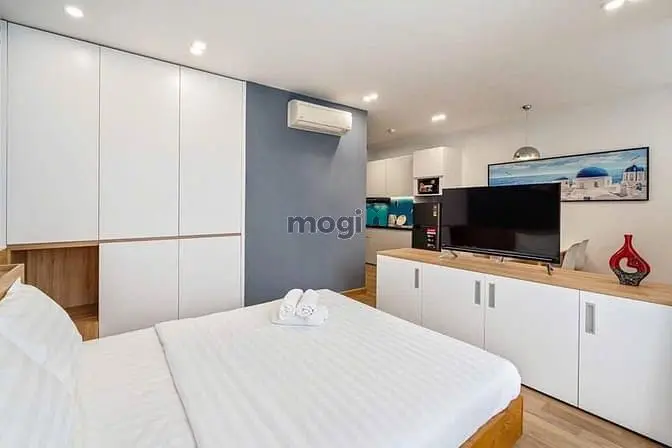 Chdv Full Nội Thất Ban Công Sạch Sẽ Ngay Bàu Cát - Đồng Đen