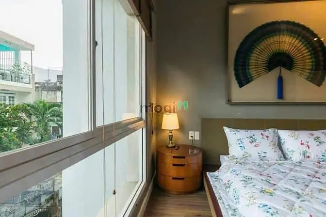 Căn Hộ 1Pn Tách Bếp, Ban Công Gần . Ngay Ngã 7 Lý Thái Tổ , Lê Hồng Ph