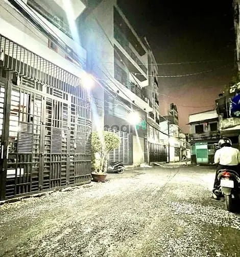 Nhà Đa Công Năng Sử Dụng - Hxh Âu Cơ - 72M2, 5 Tầng, 6Pn, Nhỉnh 8 Tỷ