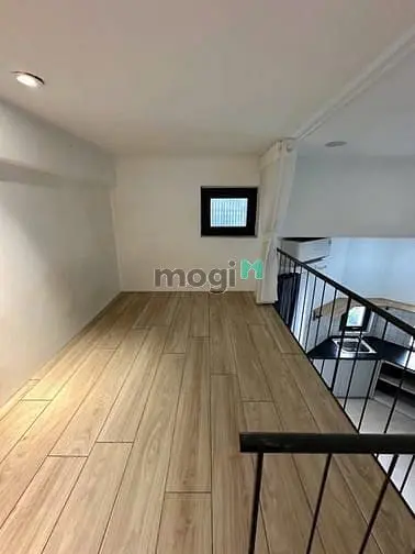 Cho Thuê Duplex Giá Rẻ , Ngay Giáp Q10 , Lạc Long Quân - Ây Cơ , Giáre