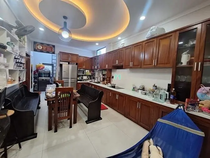 Siêu Phẩm Chợ Hiệp Bình 240M2 - Dòng Tiền 30Tr - Nội Thất Gỗ Đỏ