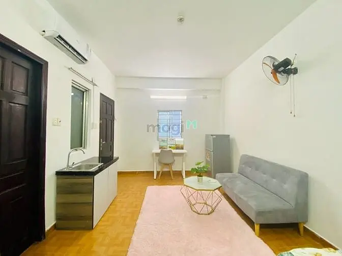 Phòng Cửa Sổ Thoáng Trường Chinh Gần Hoàng Hoa Thám New!