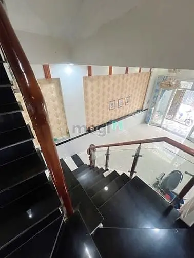 Bán Nhà Mới 4 Tầng - Ngay Chợ Hiệp Bình - Khu Phân Lô - Xe Tải Đậu Cửa