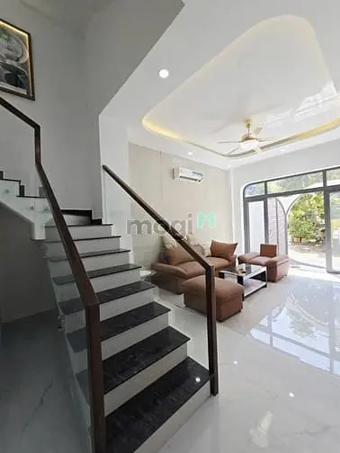 Bán Nhà Đường Số 6 Long Trường - Mới Keng 62M2 - Đường 7M Hoàn Công