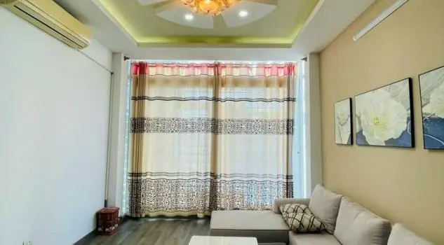 Siêu Phẩm – Nguyễn Khang, Ô Tô Vào Nhà, Kinh Doanh, 42M2, 5T, Mt 4.2M, 17.5 Tỷ.