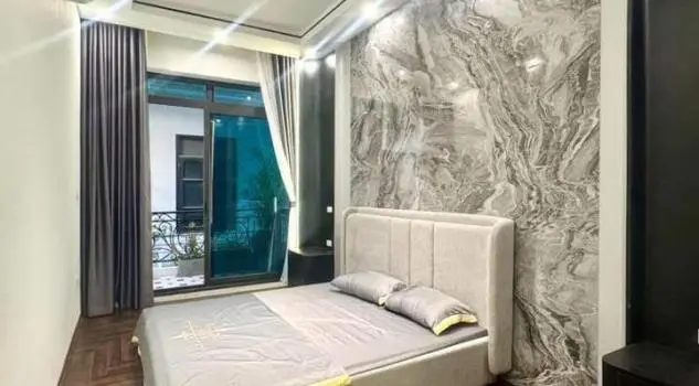 20 M Ô Tô - Hoàng Đạo Thành, Cạnh Chung Cư Five Star, 40M2, Trước Nhà 4M, 12 Tỷ.