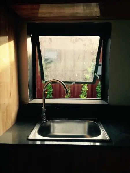 Phòng Ở Tiện Nghi Cho Sv Và Nhân Viên Văn Phòng