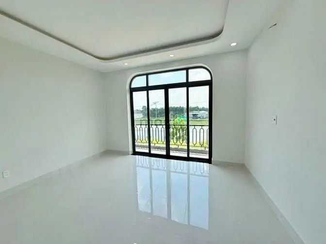 Nhà Mới Hoàn Thiện- Hoàn Công Đầy Đủ