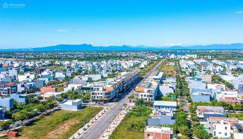 Chính Chủ Bán Gấp Lô 110M2 Nam Hòa Xuân Đẹp - Giá Cạnh Tranh