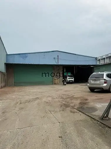 Cho Thuê Xưởng 1/ Hà Huy Giáp Q12 Ngay Chợ Đường.tổng 1000Mv Giá 50Tr