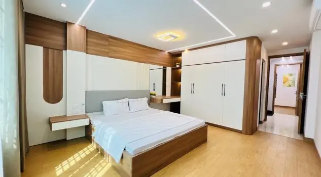 Siêu Víp – Ô Tô Vào Nhà, Hoàng Văn Thái, 2 Thoáng, 42M2, 5 Tầng, Mt 4M, 15.9 Tỷ.