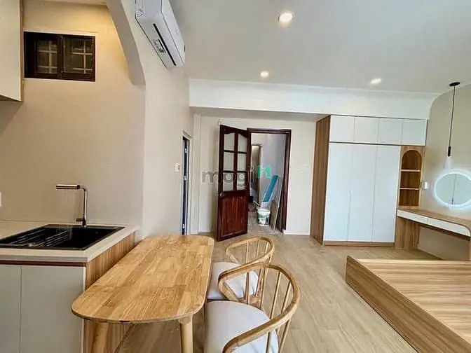 Studio Ban Công Ngay Lê Hồng Phong , Lý Thái Tổ , Full Nội Thất .