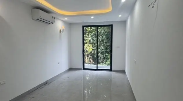 6 Tầng Thang Máy, Vũ Tông Phan, Gần Ô Tô, Gần Hồ, Sổ Vuông Đẹp, 35M2, 9.6 Tỷ.