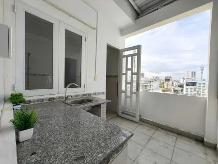 Ban Công Decor Đẹp – Giảm Giá Còn 4Tr5 – Bùi Minh Trực, Q8