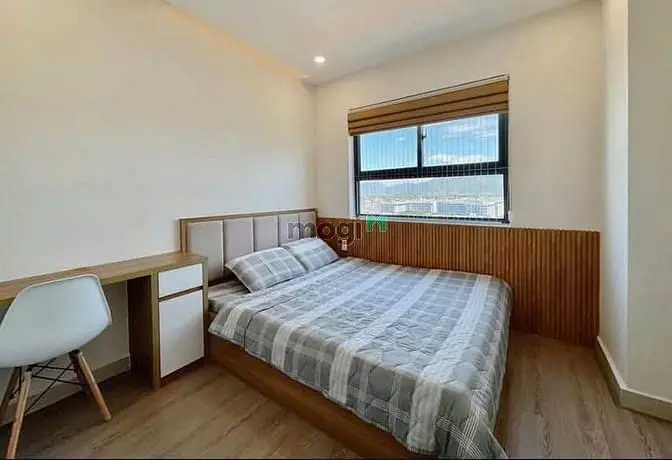 Căn Hộ Tách Bếp 1Pn Rộng 60M2 Ngay Sân Bay - Cửu Long - Trường Sơn