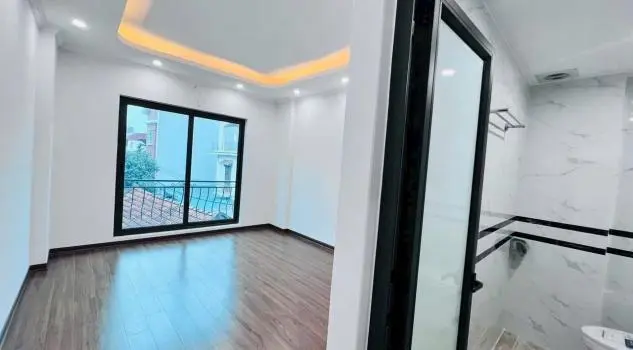 Bán Nhà Kim Chung, Hoài Đức 33M 5 Tầng, 3 Ngủ, 2 Mặt Thoáng, Ô Tô Đỗ Cửa Giá 5.2 Tỷ