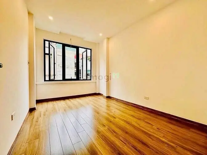 Bán Nhà Thịnh Liệt , Dt48M ,Giá Hơn 9 Tỷ,Ngõ Thông ,Lo Góc ,Oto Qua Nh