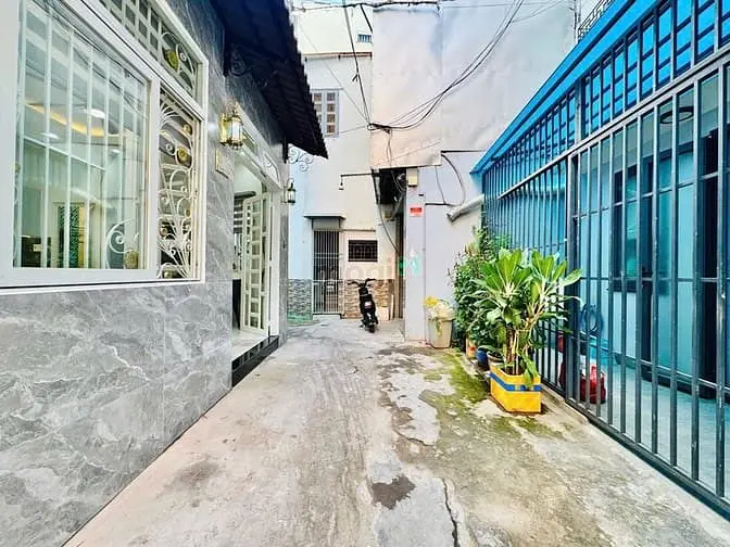 Siêu Phẩm Thích Quảng Đức Full Nội Thất