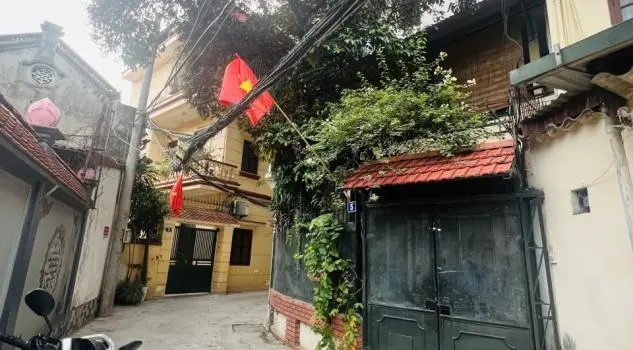 Bán Đất Tặng Nhà Phố Quan Nhân, Ô Tô Đổ Cửa, Lô Góc, 75M2, Mt 12M, 14.8 Tỷ.