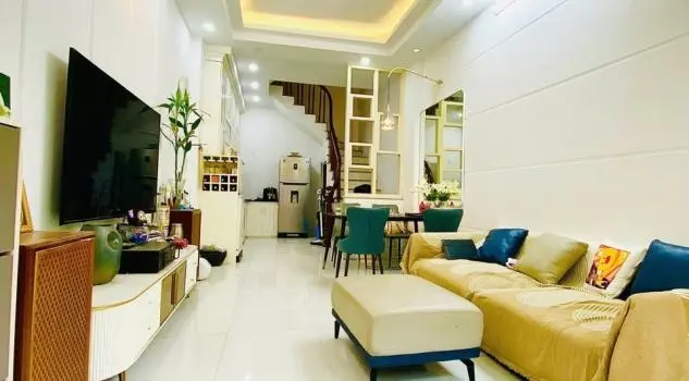 Nhà Đẹp – Dân Xây, Vũ Tông Phan, 25M Ra Phố, Trước Nhà 4M, 30/35M2, 5T, 9.8 Tỷ.