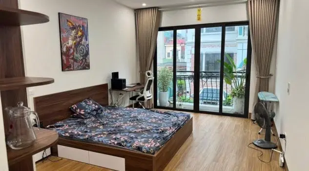 Gara Ô Tô, Phố Trường Chinh, 40M Ra Phố, 2 Thoáng, Kinh Doanh, 43M2, 12.5 Tỷ.