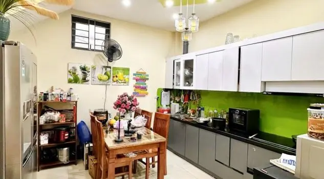 Phân Lô Quân Đội, Hoàng Văn Thái, Ô Tô Gần, 2 Thoáng, Dân Xây, 49M2, 6T, 13.9 Tỷ.