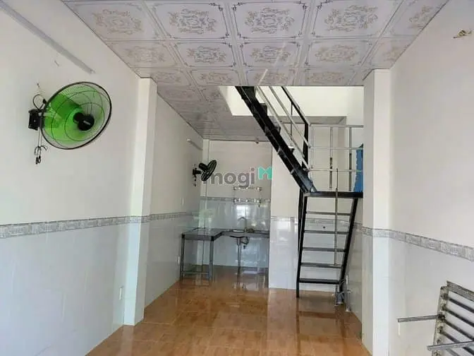 Cho Thuê Nhà Nguyên Căn Apd , Gần Cầu 2Cứng Tl15 3X9M 1Lầu 2Pn Giá 4Tr