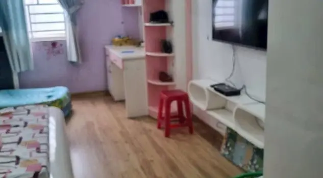 Bán Đất Tặng Nhà, Phố Giáp Nhất, Gần Royal City, Ô Tô Gần, 120M2, Mt 8.5M, 24 Tỷ.