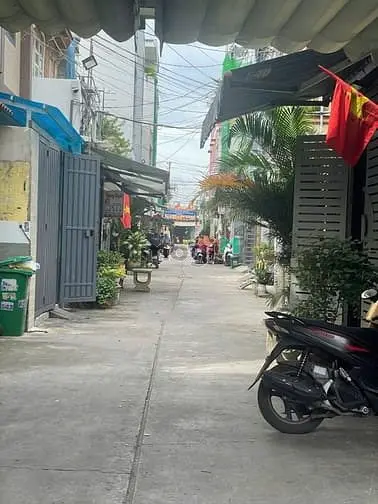 Nhà Giá Tốt Hẻm 5M Đường Hương Lộ 2, 4 X 12M, 2 Lầu, Giá: 5.8 Tỷ.