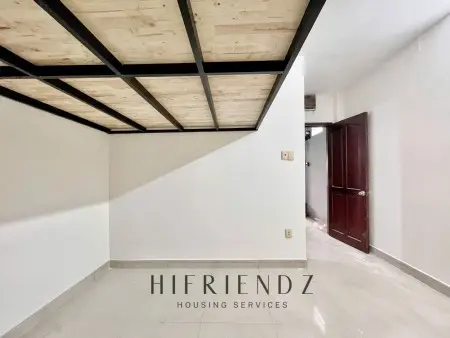 Phòng Gác - Máy Lạnh Giá Rẻ Ngay Mặt Tiền Bình Long