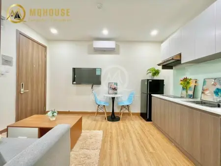 Cho Thuê Căn Hộ 1 Phòng Ngủ Tân Bình– Có Ban Công Gần Ga T3 & Etown