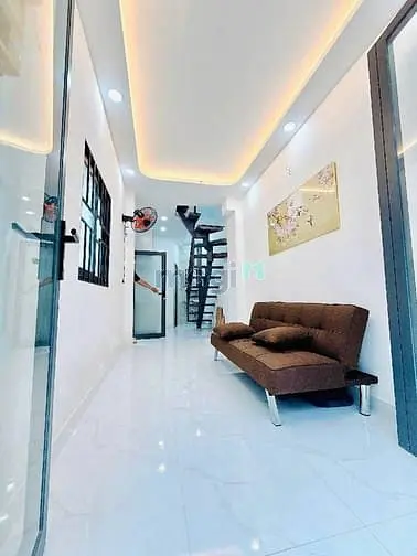 Nhà Nhỏ Gần Cầu Chữ Y, Phường 2, Quận 8. Sổ Hồng Riêng. Hẻm Lớn.