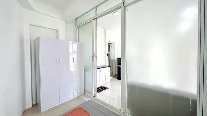 Cho Thuê Phòng 1Pn Cửa Sổ Trời Ngay Công Viên Hoàng Văn Thụ