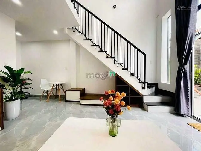 Chỉ 1 Tỷ 800 Đã Sở Hữu Ngay Nhà Đẹp Tại Đ.tỉnh Lộ 10 - Bình Tân