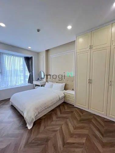 Cho Thuê Gấp Căn Hộ Midtown, 2Pn, 91M2, 22 Triệu Giá Rẻ, Pmh Q7