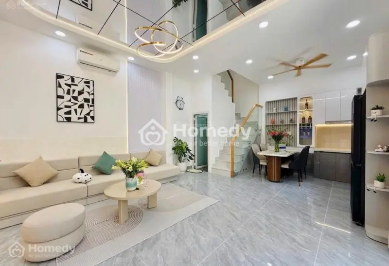 Hot Bán Gấp Nhà Đường Cách Mạng Tháng Tám Phường 11 Quận 3 Giá Chỉ 1 Tỷ 850Tr/ 53M2. Hẻm 5M