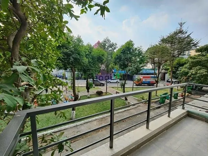 Căn Hộ 1Pn Tách Bếp, Ban Công Gần Hoàng Sa - Trường Sa - Quận 10 .