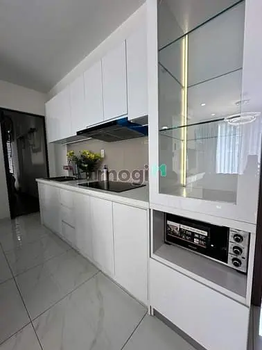 Bán Căn Hộ D'lusso – 2Pn Tầng Cao, Sân Vườn Riêng 25M2 - Giá 7 Tỷ Tl