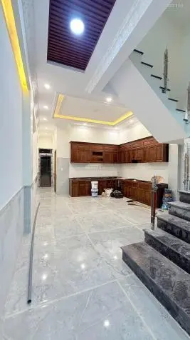 Chính Chủ Cần Bán, Nhà Hẻm Xe Tải Tránh, Ngay Lã Xuân Oai Giao Lê Văn Viêt, Thủ Đức