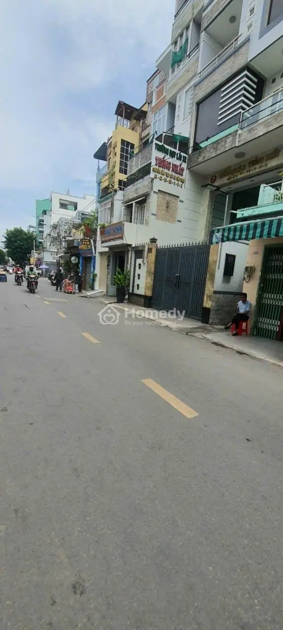 Mặt Tiền Bà Hạt – Quận 10: Nhà 4 Lầu – Lô Dài 20M – Giá 24 Tỷ!